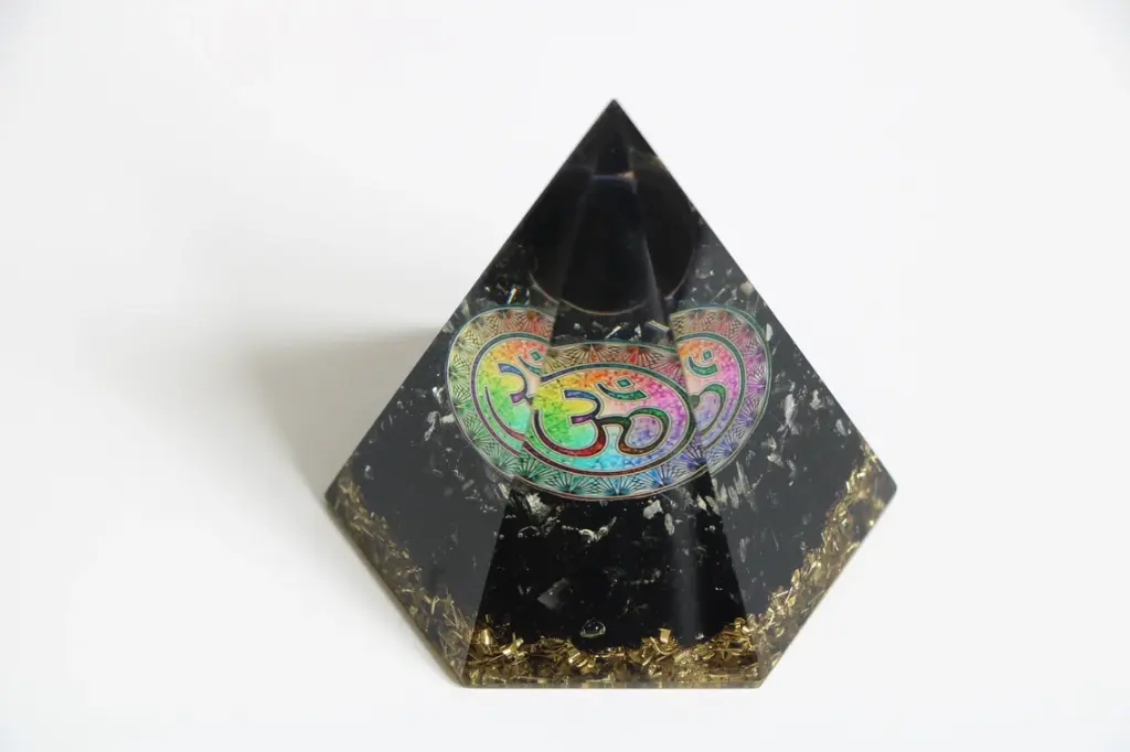orgone pyramid62.webp