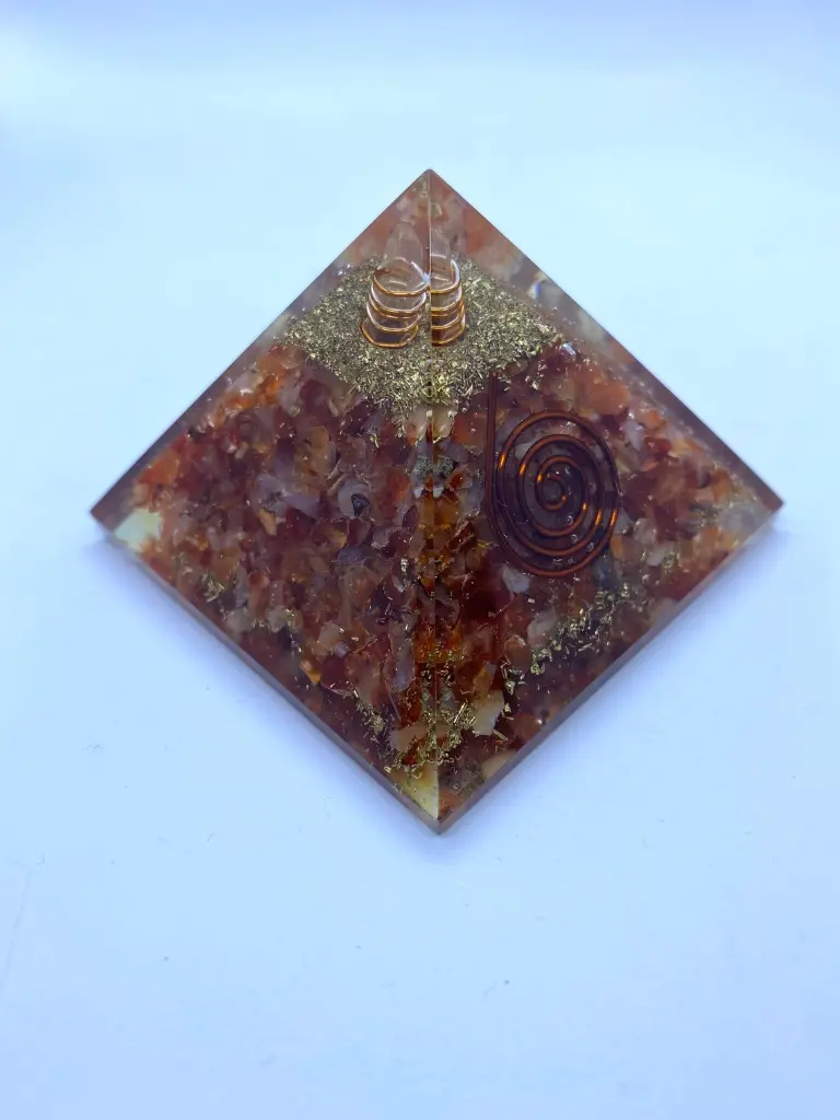 orgone pyramid79.webp
