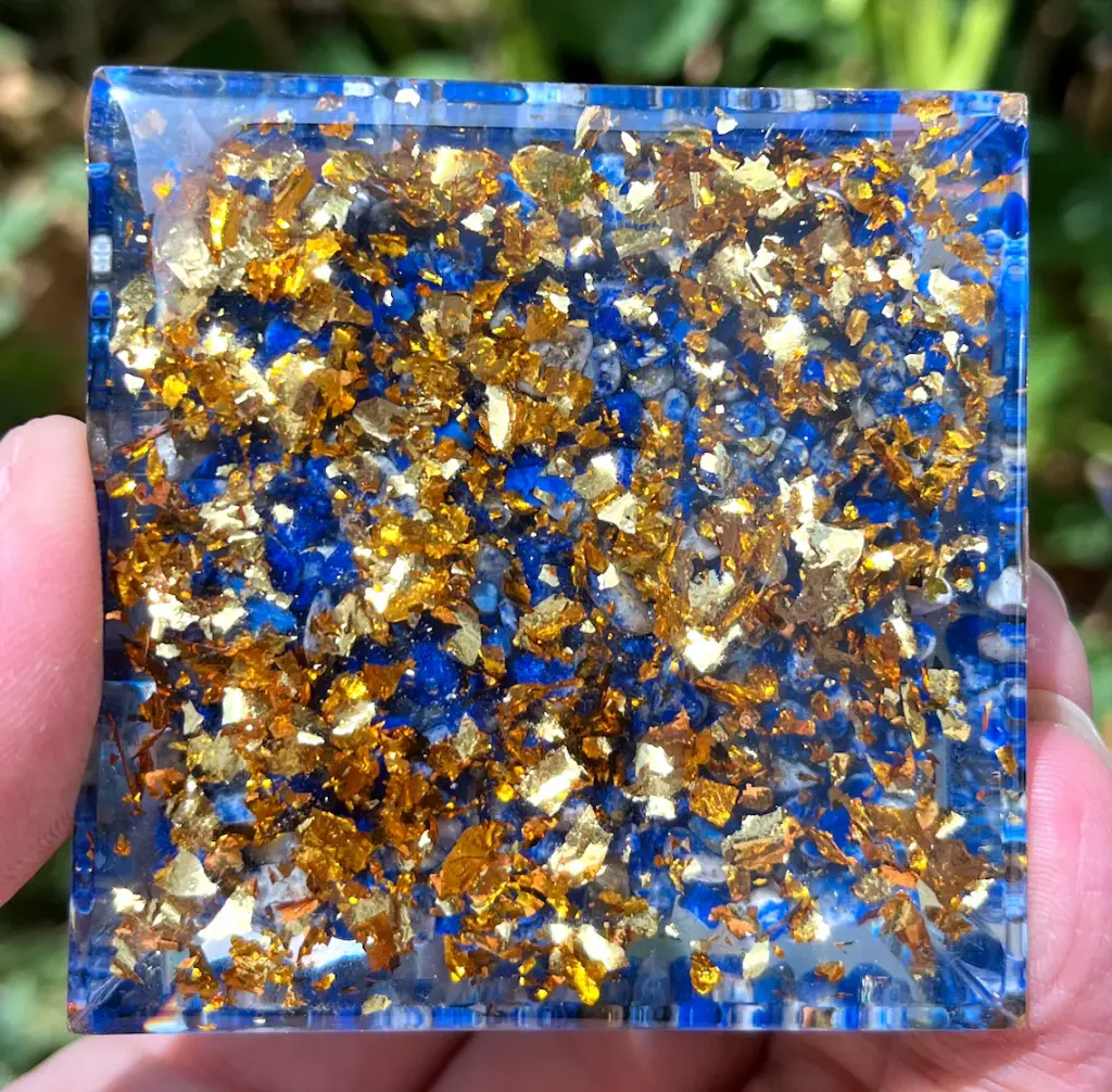 orgone pyramid86.webp
