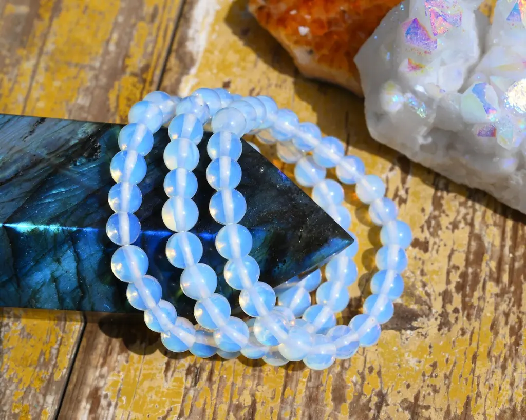 opal bracelet3.webp