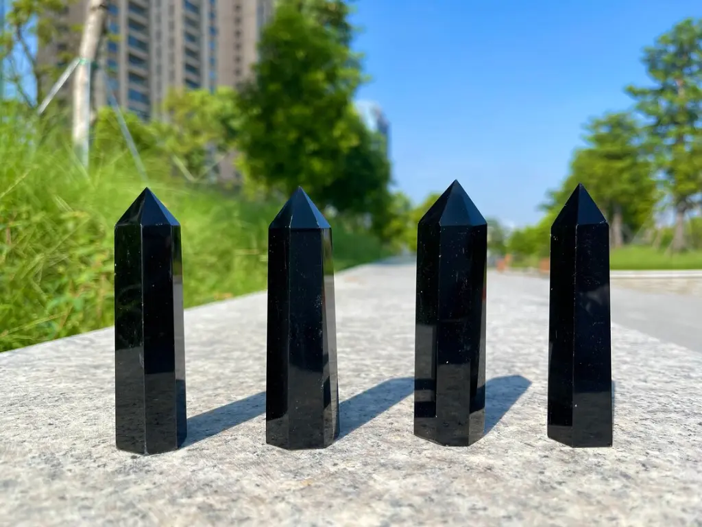 black obsidian point wand4.webp