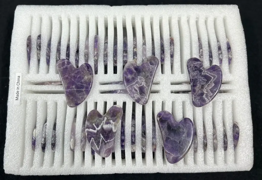 Natural AmethystvGua Sha For Message And skincare