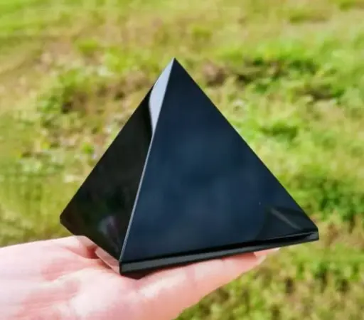 Natural Black Obsidian Pyramid For Healing and Reiki And Showpiece