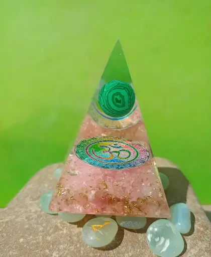 Natural Rose Stone With Malachite Sphere Orgone Pyramid For Healing And Showpiede