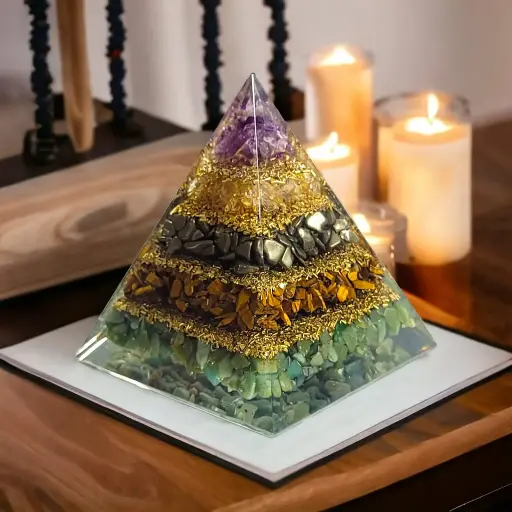 Natural Stones Money Magnet Pyramid For Healing And Showpiece